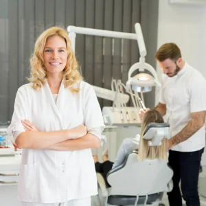 How a Cosmetic Dentist in Glendale Can Help with Invisalign